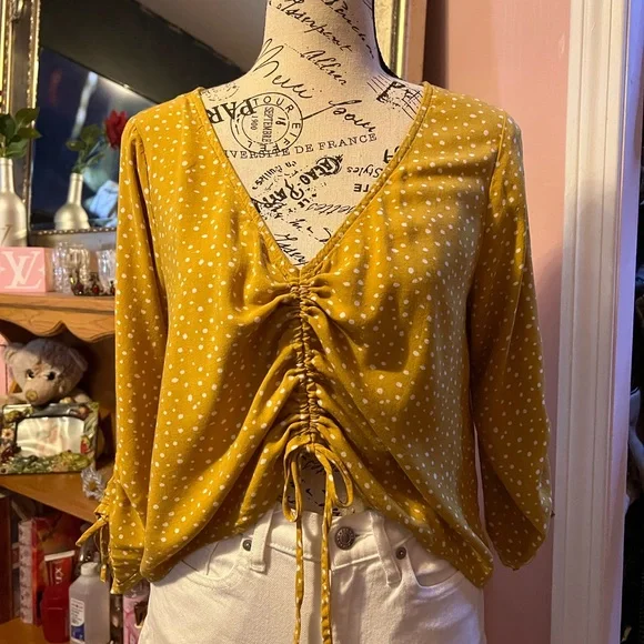 Social Gypsy Top - Picture 1 of 10